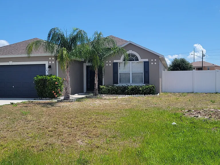 100 Cimarron Ln — Photo 1