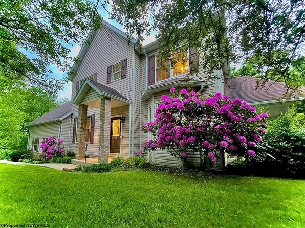 531 Meteor Dr, Morgantown, WV 26508