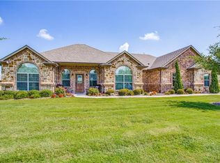 104 Southfork Cir, Pottsboro, TX 75076