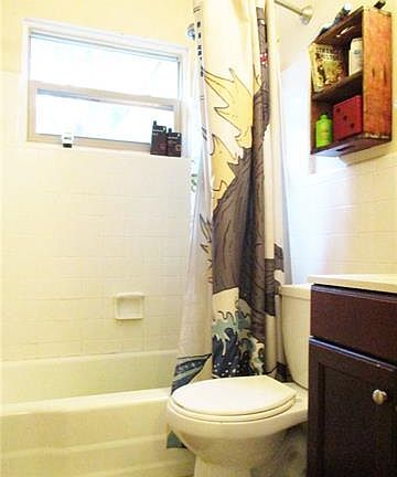 5th image of 1720 Arnold Dr
