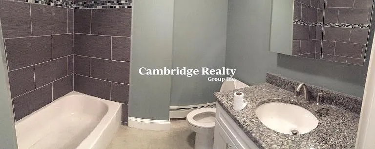 231 Norfolk St #1T — Photo 7