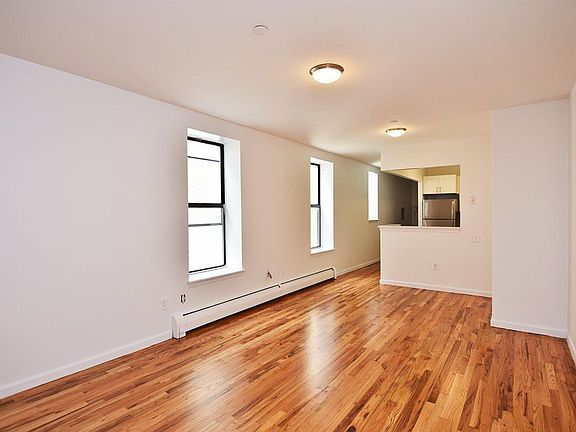 3rd image of 206 W 148th St APT 1P