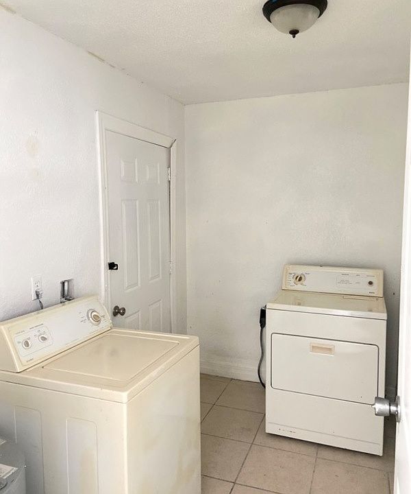 1st image of 4524 Malibu St