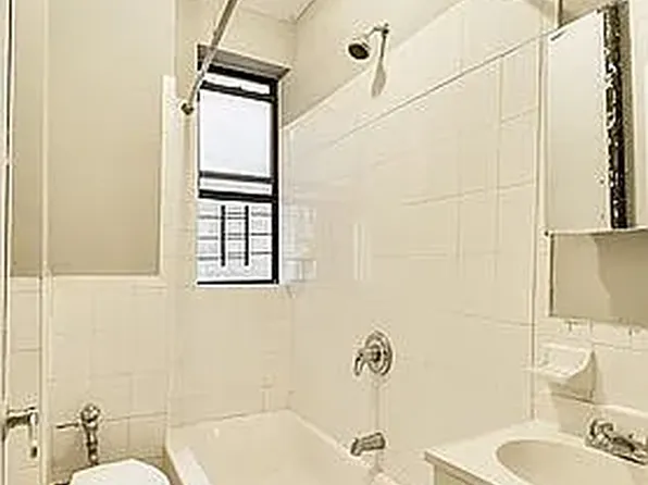 565 West 181st Street image 1 of 3