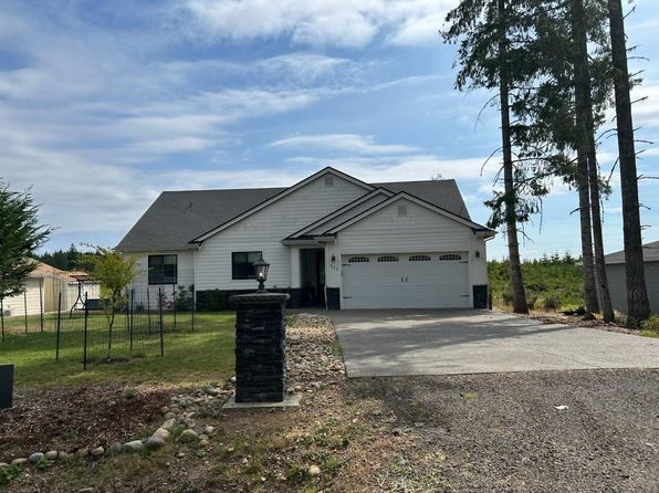 111 E Hemlock Ln