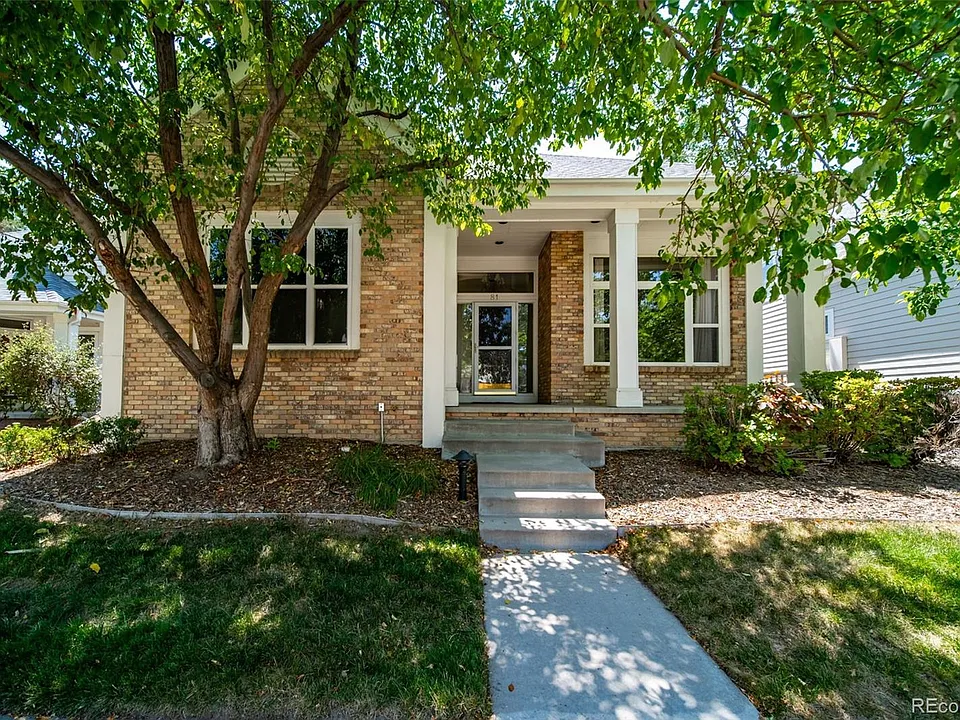1011 S Valentia St #81
