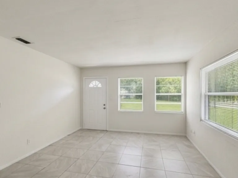 4925 Caserta St — Photo 2