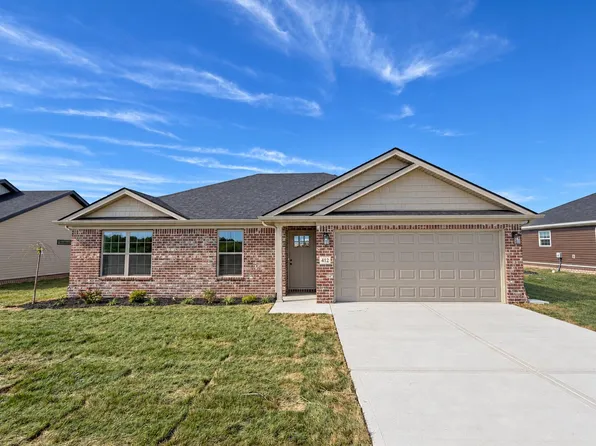 412 Lands End Dr, Berea, KY 40403