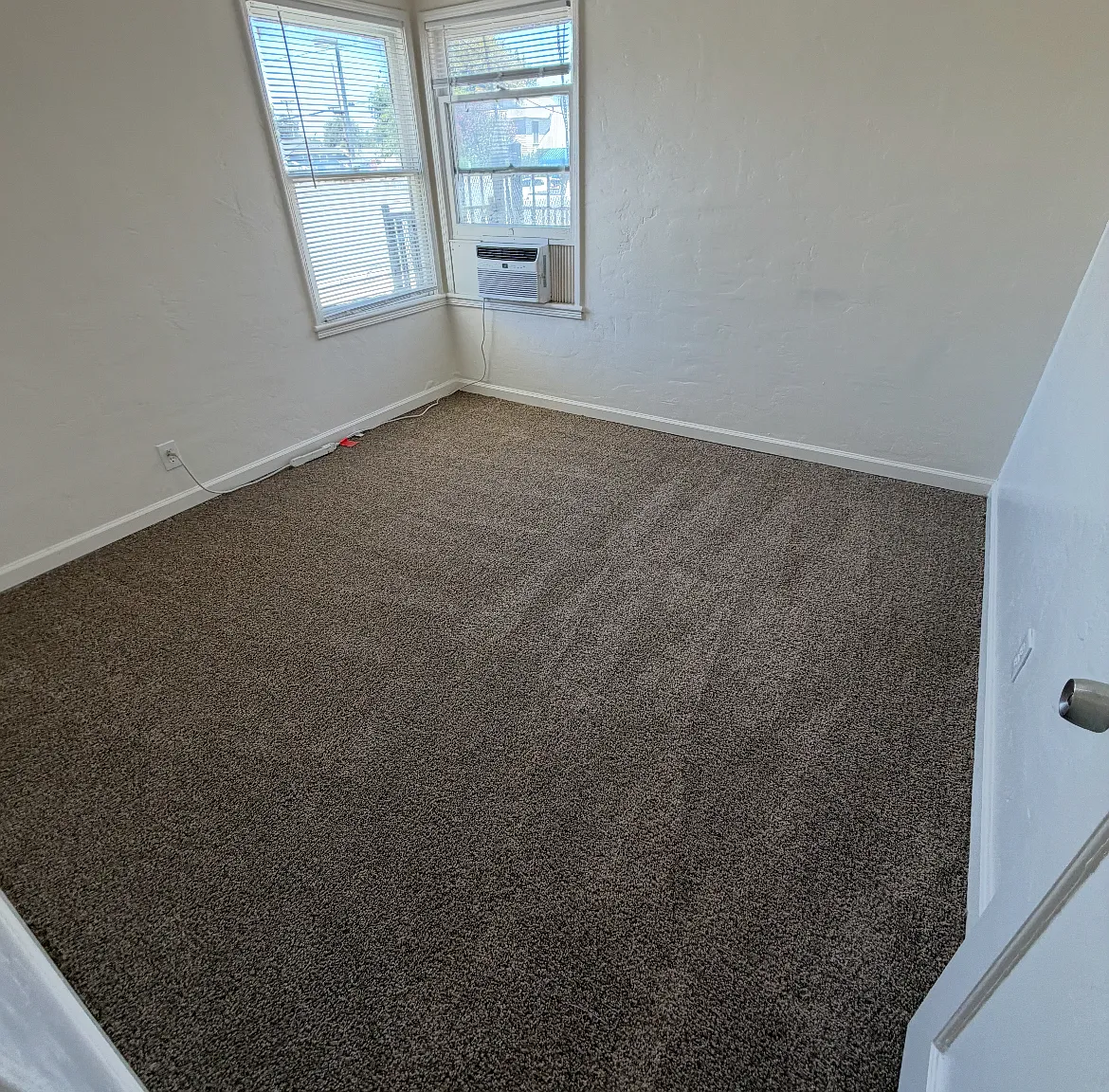1 bed, $995 — Photo 4