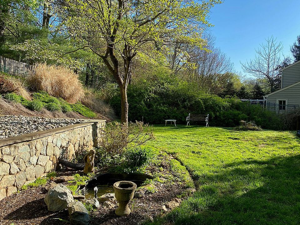 2nd image of 9721 Delamere Ct
