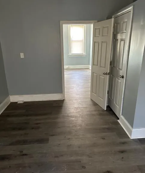 2610 Oswego Ave #1 — Photo 2