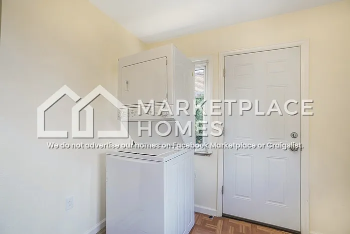 3610 Oneida St — Photo 19