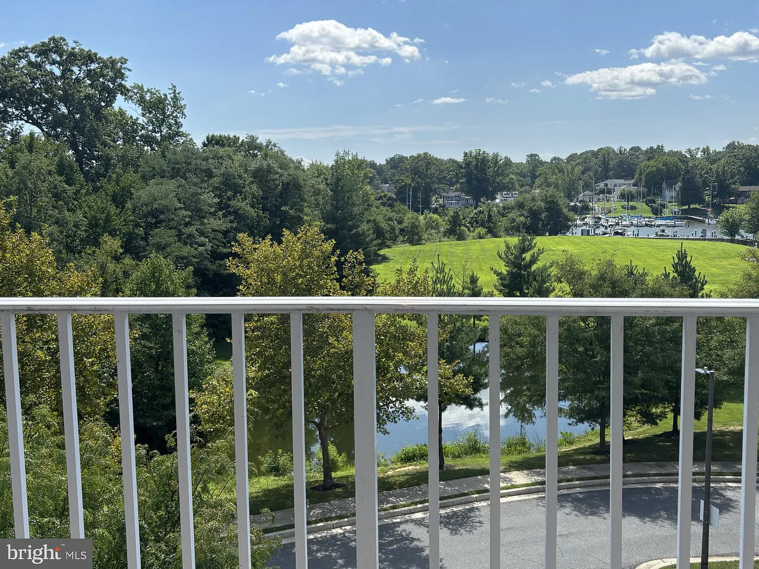 2 bed, 2.0 bath, 1655 sqft, $2,200 — Photo 3