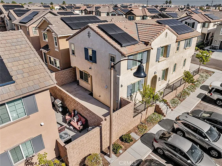 16064 Symphony Ln — Photo 7