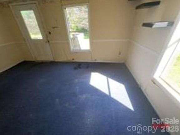 4th image of 630 Ballard Spring Rd #1125