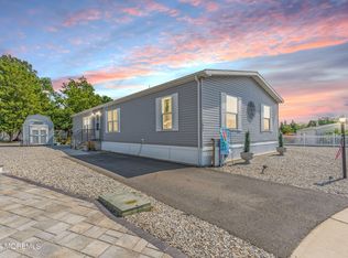 1607 Byron Ct, Toms River, NJ 08755