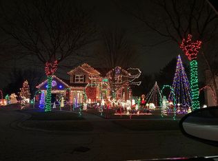 9200 Durham Dr, Huntley, IL
