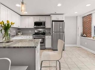 356 E 8th St, South Boston, MA 02127