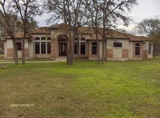665 Wilson Rd, Red Rock, TX 78662