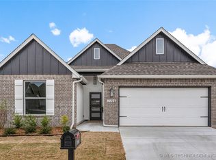 1218 N Elder Ave, Broken Arrow, OK 74012