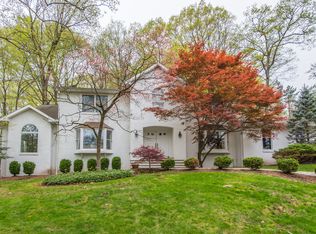 30 Lord William Penn Dr, Morristown, NJ