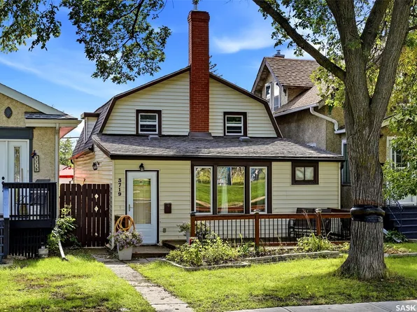 3719 Victoria Avenue, Regina, SK S4T 1M5
