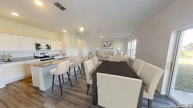 874 Barnacle Ct — Photo 2