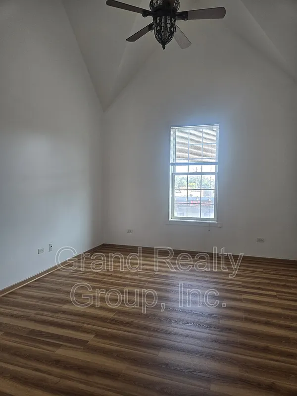 1 bed, 1.0 bath, $1,000 — Photo 4