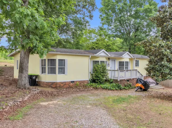 35 Deaton Ln, Gray Court, SC 29645