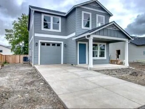 349 Dano Dr, Phoenix, OR 97535