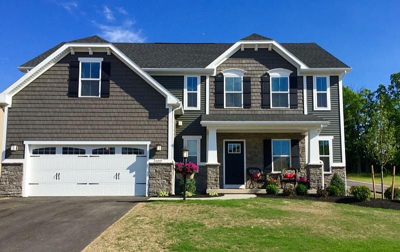 1st image of 8915 Devonshire Dr