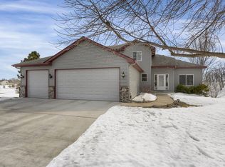 735 Mallard Ct, Nya, MN 55397