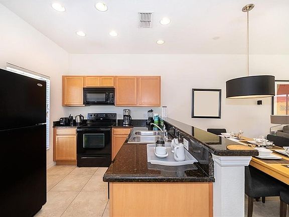 3rd image of 3007 White Orchid Rd