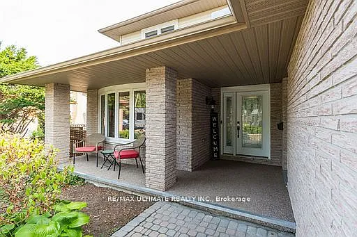34 Briarwood Cres — Photo 37