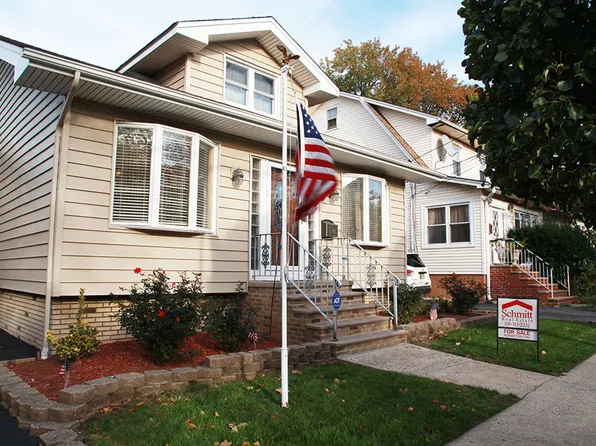 393 Greenmount Ave, Cliffside Park, NJ 07010