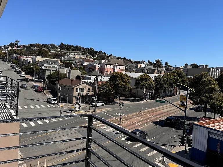 Balcony on 3rd floor