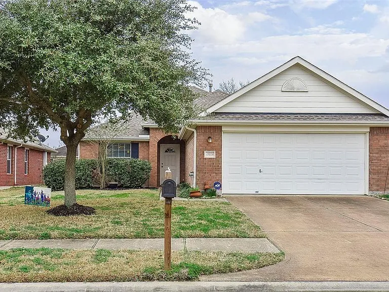 12259 Noco Dr — Photo 1