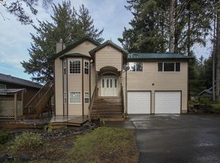 316 N Chinook St, Cannon Beach, OR 97110