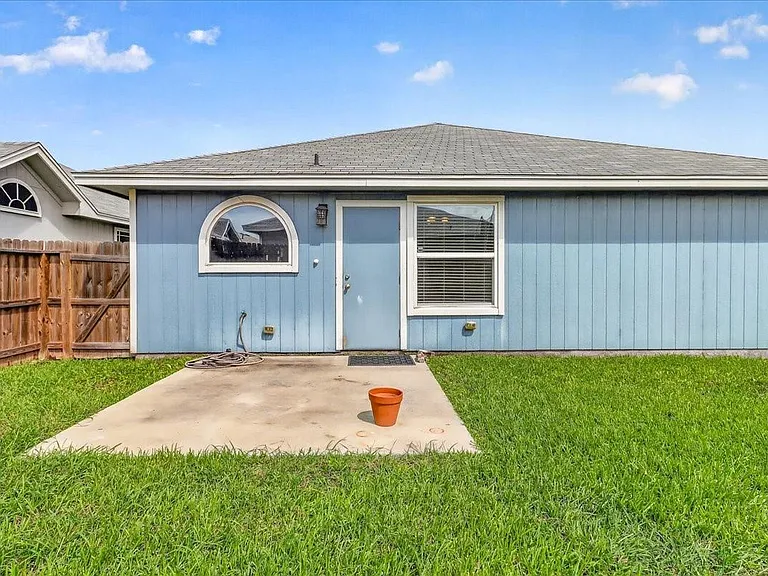 6769 Mikayla St — Photo 31