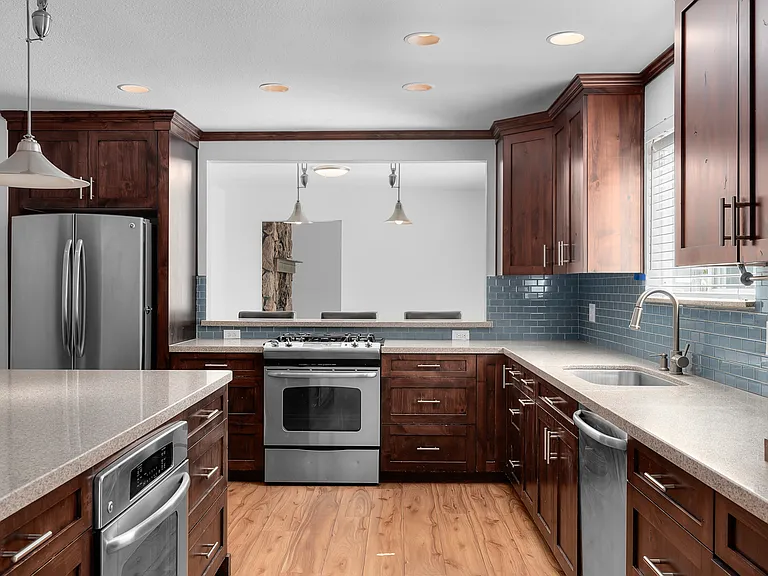 8735 Silver Spur Rd — Photo 3
