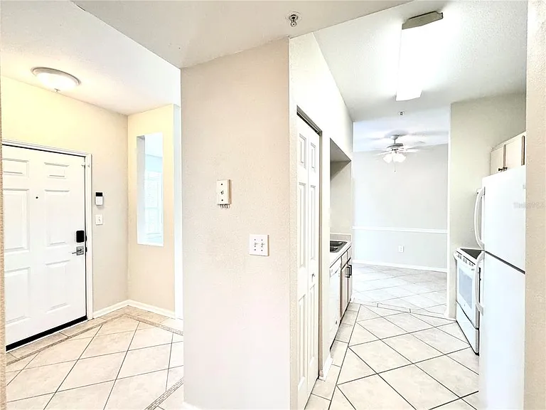 1238 S Missouri Ave #102 — Photo 4