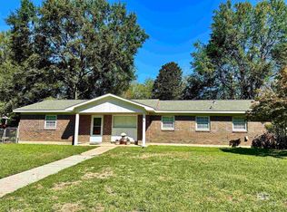 111 N Pine St, Brewton, AL 36426