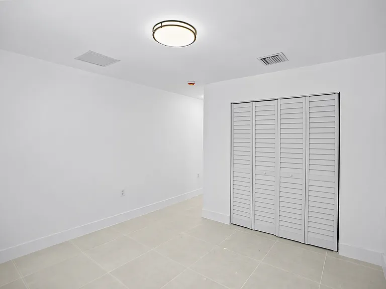 5819 NW 30th Ave #5819 — Photo 27