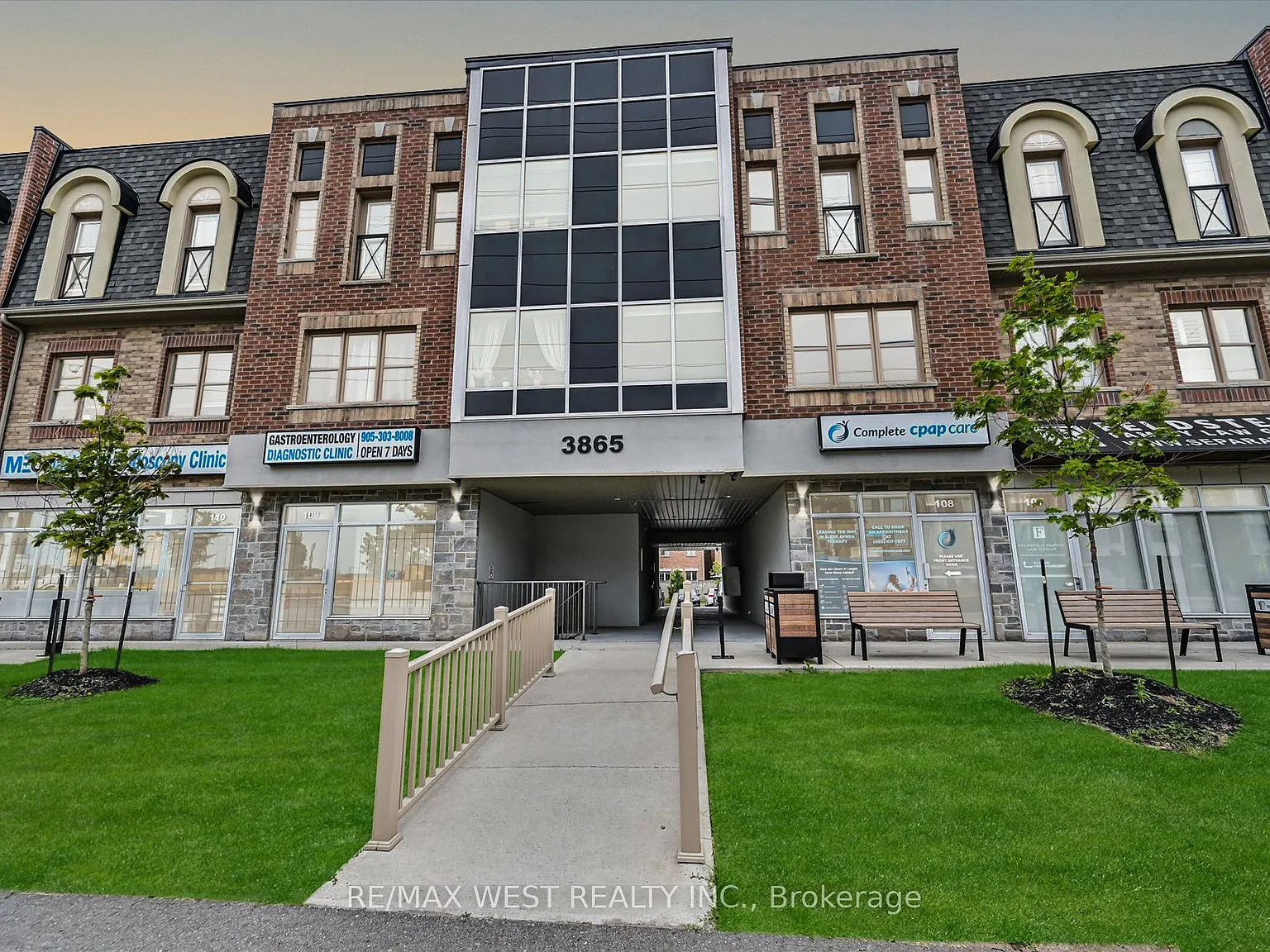 2 bed, $2,950 — Photo 4