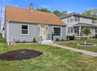 8514 W Center St, Milwaukee, WI 53222