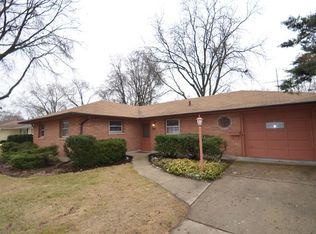 546 Colorado Ave, Aurora, IL 60506