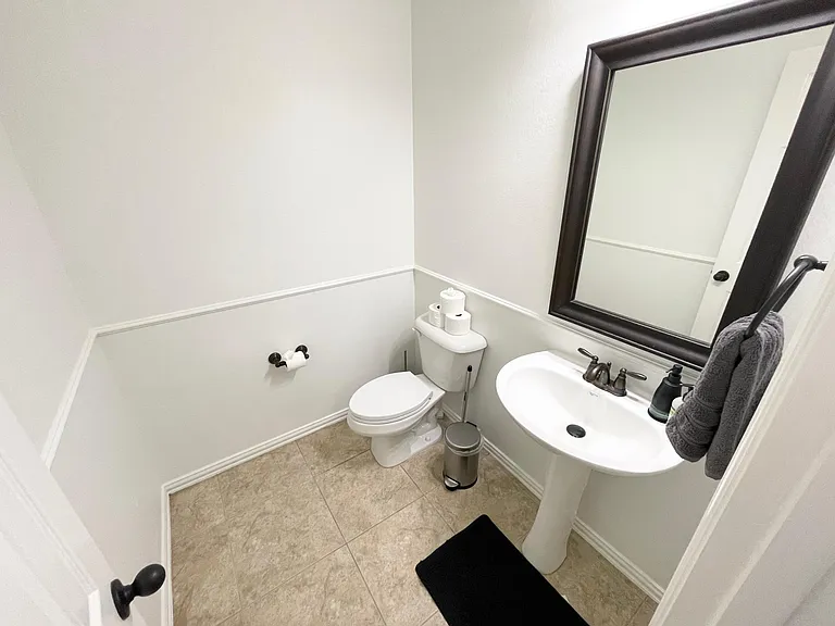 601 Hummingbird Dr — Photo 9