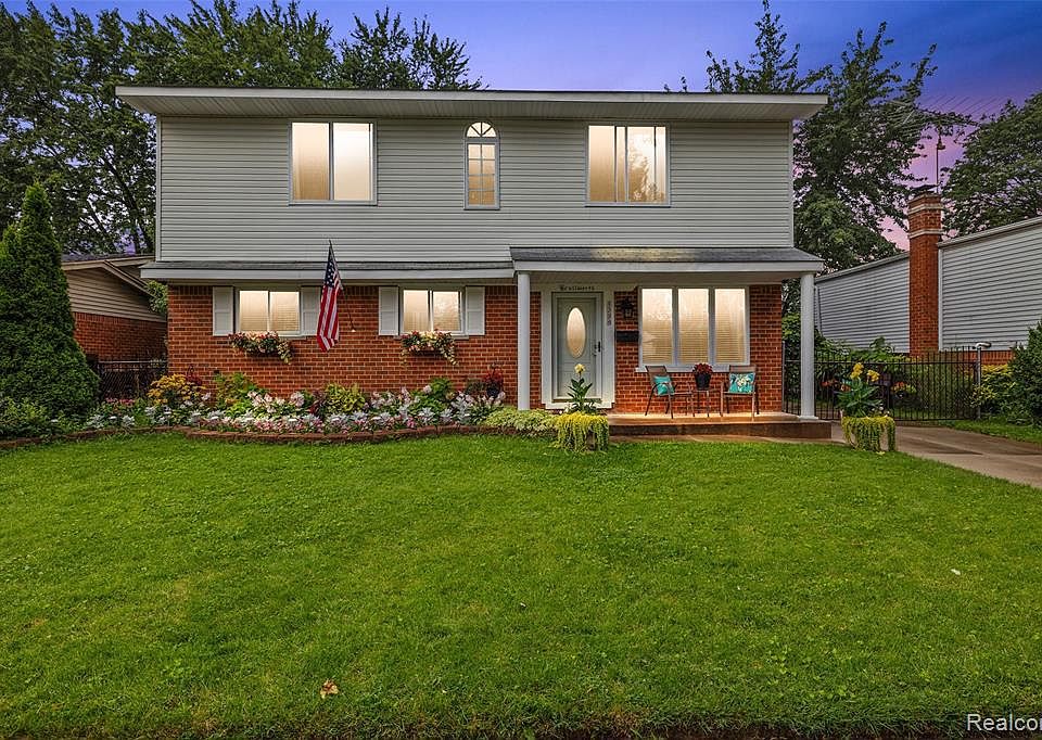 1st image of 1339 Kenilworth Pl