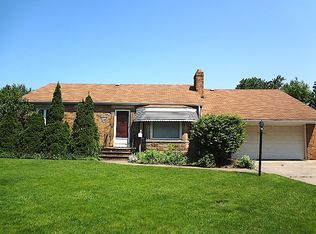 13015 Hathaway Rd, Garfield Heights, OH 44125