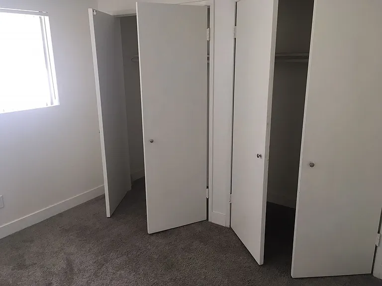 2120 Vanderbilt Lane, Redondo Beach, CA. — Photo 9
